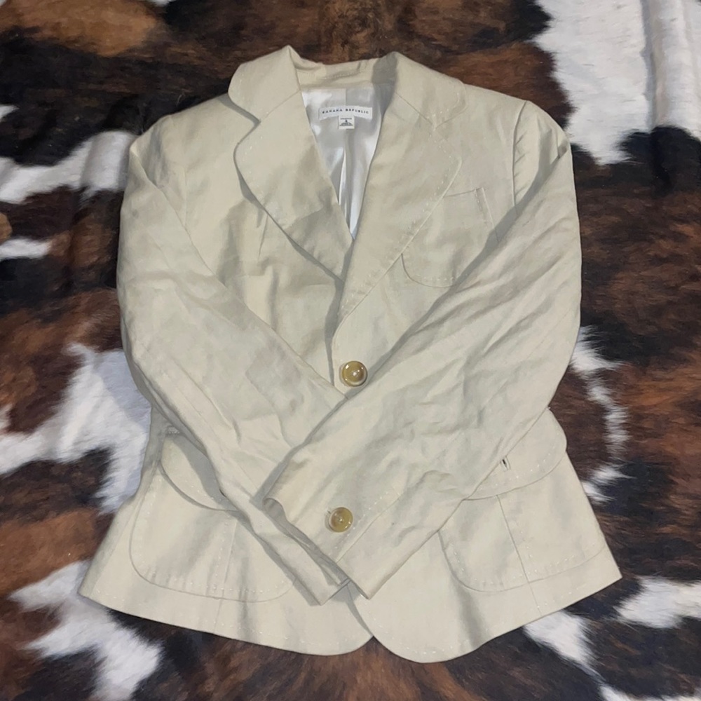 size 4 cream banana republic blazer